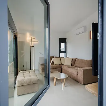 Salandore Blue * Finikounda